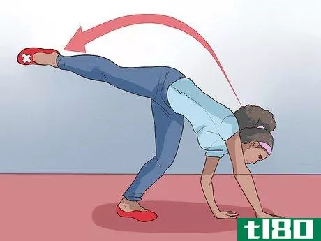 Image titled Teach Cartwheels Step 11