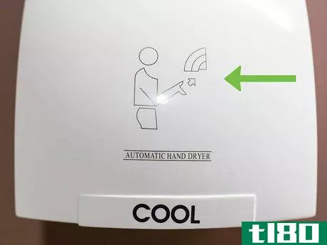 Image titled Use a Hand Dryer Step 3