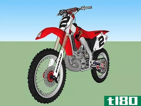 Image titled Use a Clutch on a Dirtbike Step 1