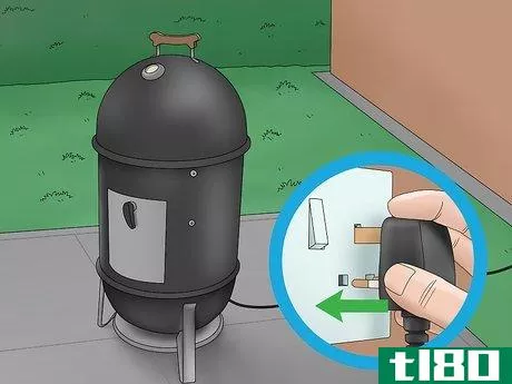 Image titled Use a Vertical Water Smoker Step 17