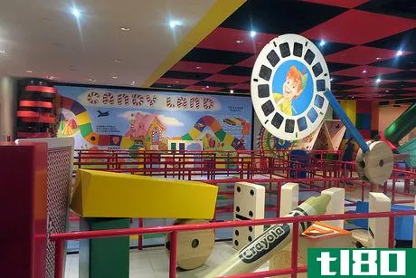 Image titled DHS Toy Story Mania Queue