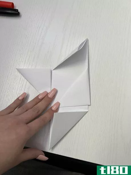 Image titled Paper Spinner 7.jpeg