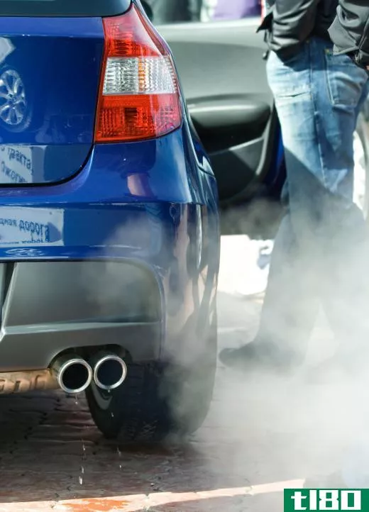 Car exhaust still produces a large amount of the air pollution in the U.S.