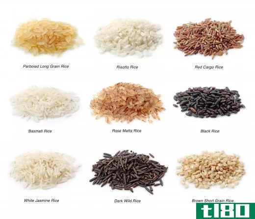 Different types of rice, including white jasmine rice.
