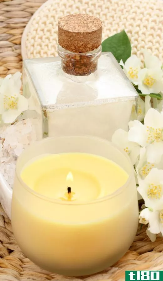 Jasmine lotion and jasmine-scented candle.