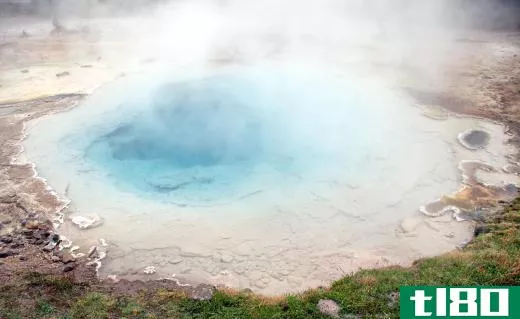 Geysers make hydrothermal vents much easier to find.