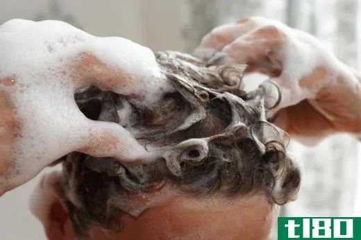 Lathering agents helps the shampoo distribute thoroughly through the hair.
