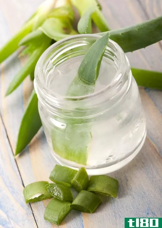 Aloe vera can be taken as a supplement in juice form.