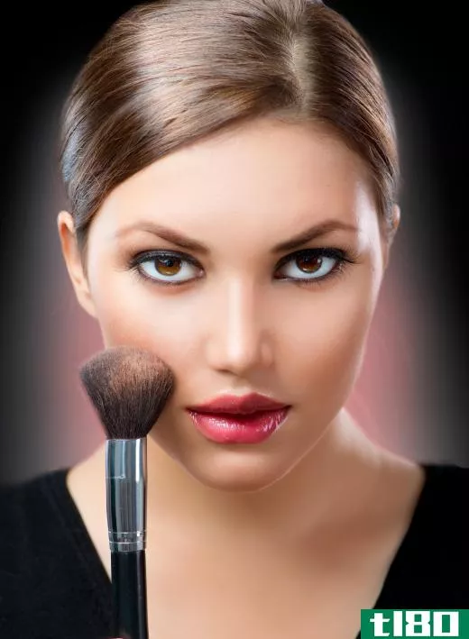 Baked blush can be applied with a brush, or with a wet makeup sponge.
