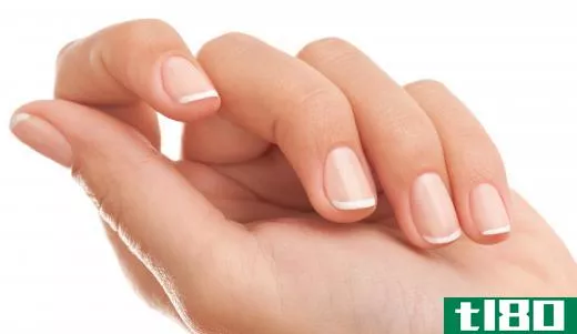 Nail hardener can make fingernails last longer.