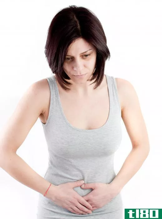 Symptoms of salmonella includes abdominal cramps.