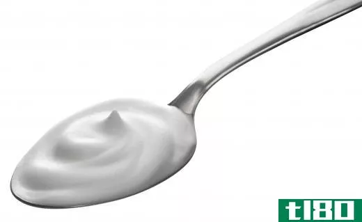 A spoonful of Chantilly cream.
