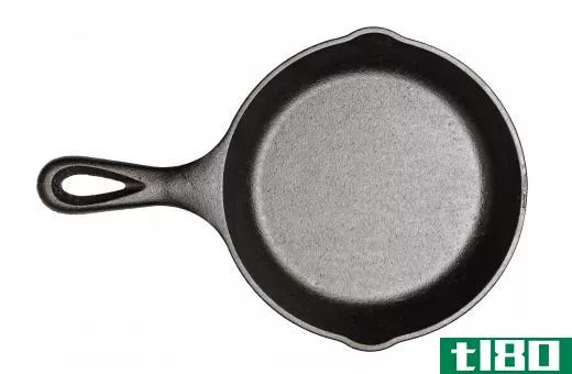 Some people use cast iron omelet pans.