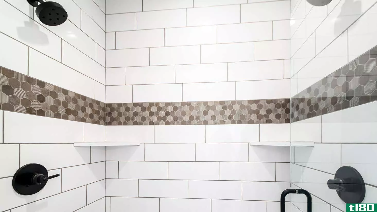 Image for article titled The Easiest Ways to Install a Corner Shelf in Your Shower