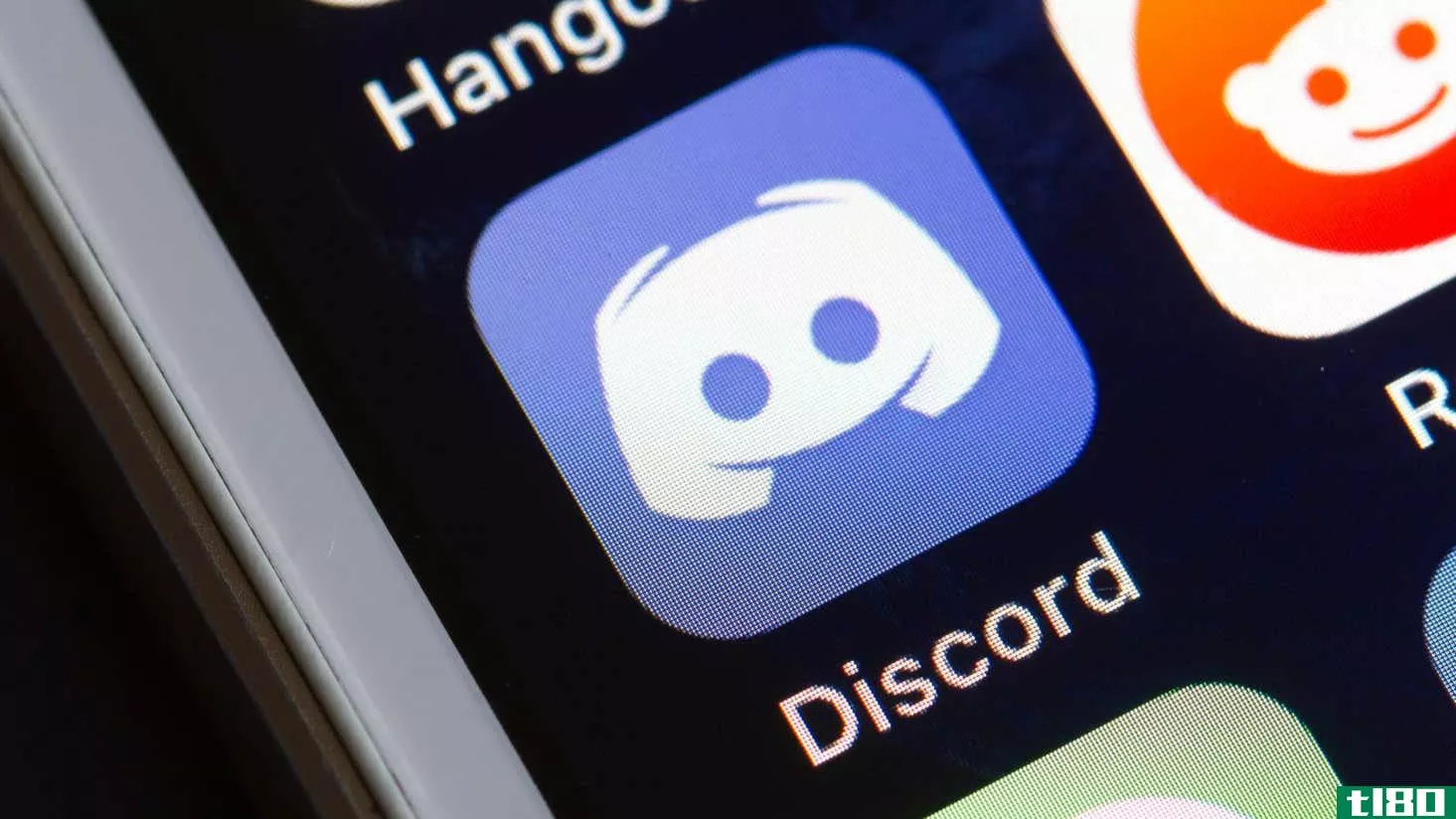 Image for article titled The Best Discord Bots (and How to Use Them)