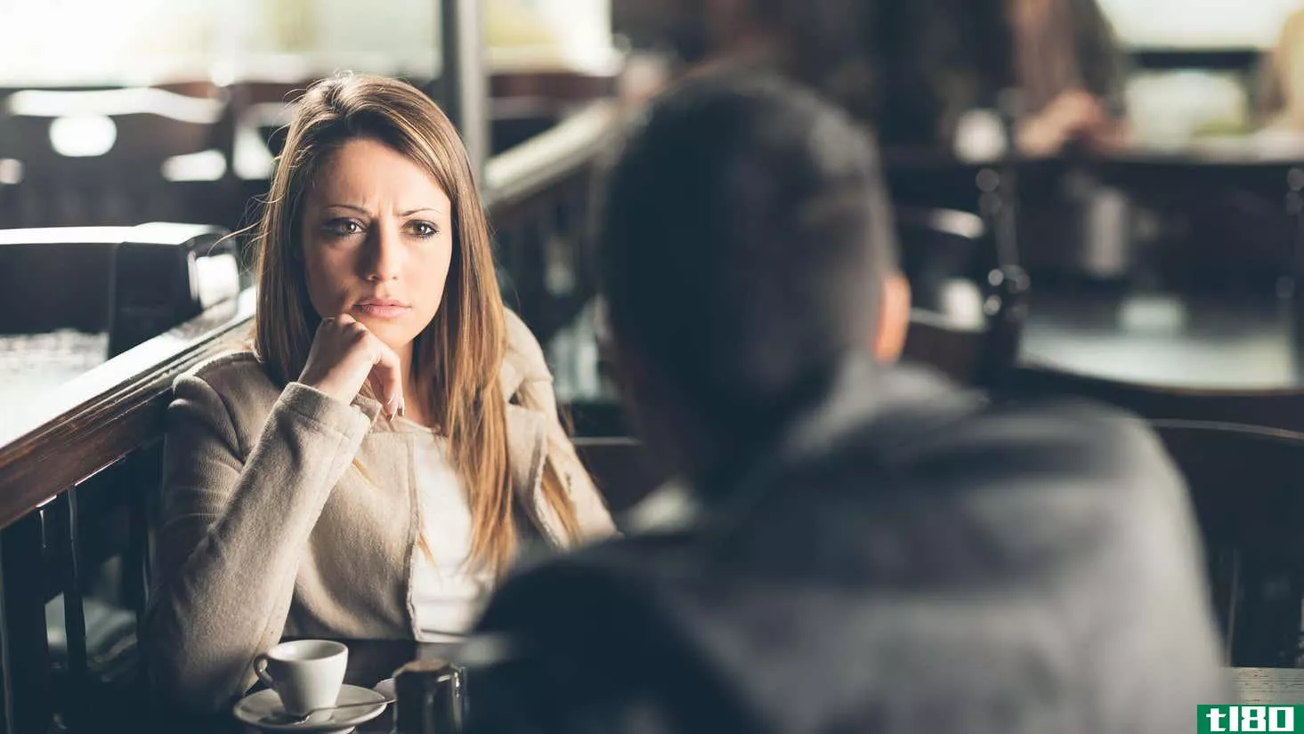 Image for article titled Questions You Should Never Ask on a First Date (and What to Ask Instead)