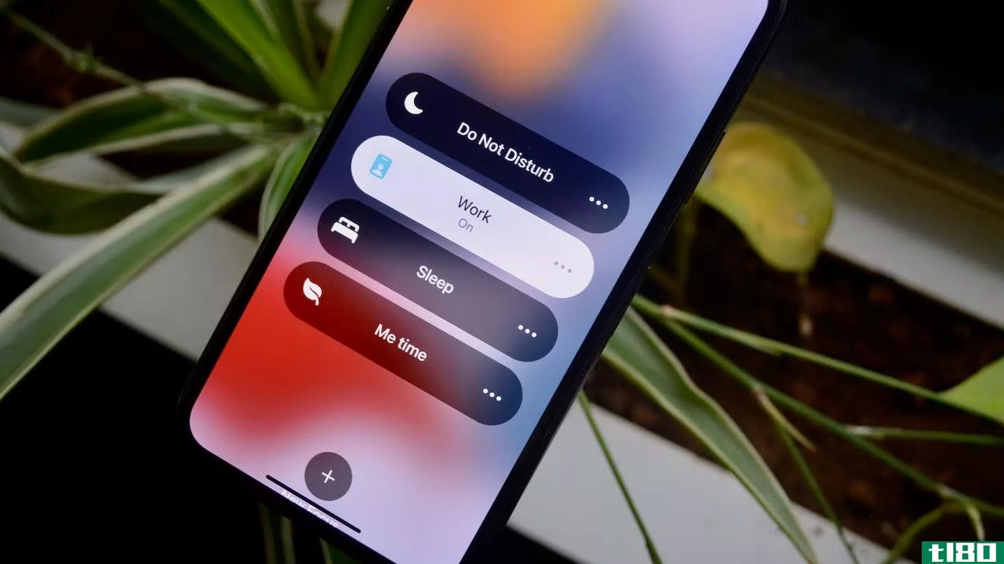 Image for article titled You Should Definitely Use iOS 15&#39;s New, Distraction-Squashing &#39;Focus&#39; Mode