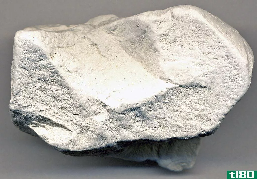 高岭石(kaolinite)和蒙脱石(montmorillonite)的区别