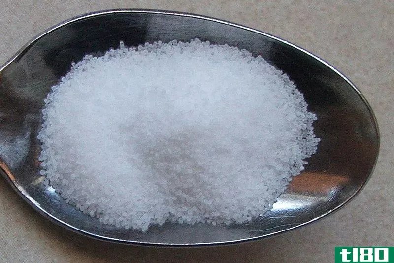 可溶的(soluble)和不溶性盐(insoluble salts)的区别