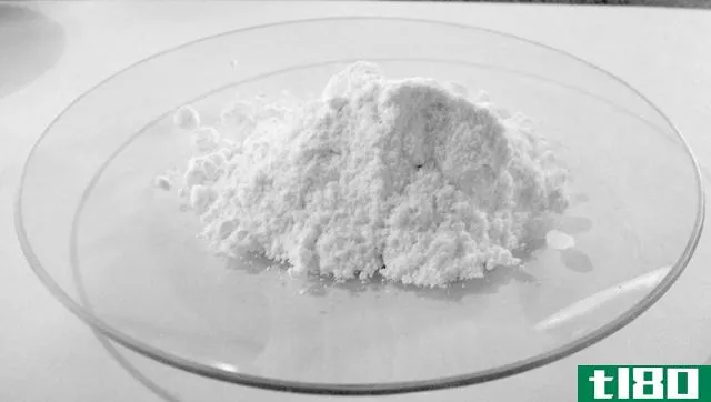 碳酸钠(sodium carbonate)和碳酸氢钠(sodium bicarbonate)的区别
