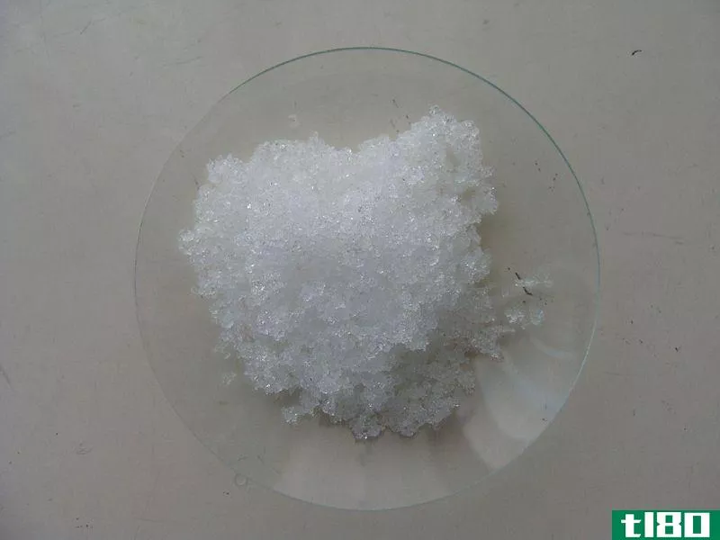 硝酸铵钙(calcium ammonium nitrate)和硝酸铵(ammonium nitrate)的区别