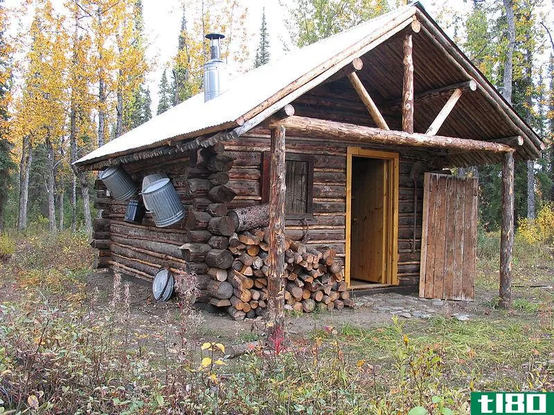 小屋(cabin)和小屋(cottage)的区别