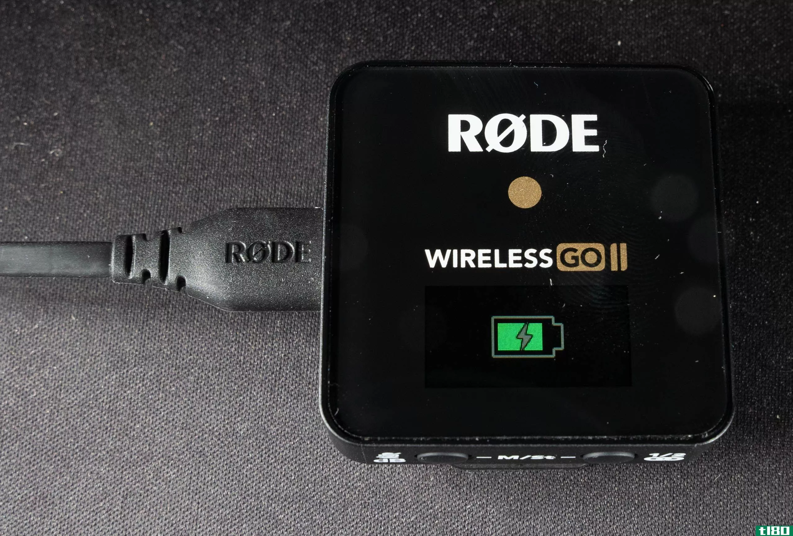 Rode Wireless Go II Tran**itter Connected to PC