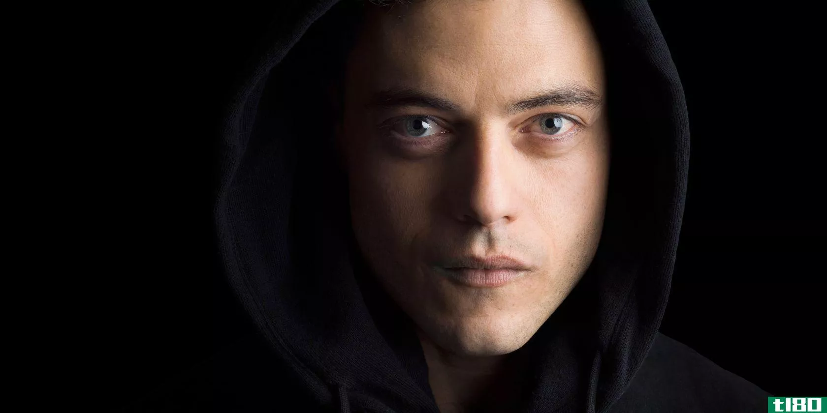 mr-robot-hooded-character