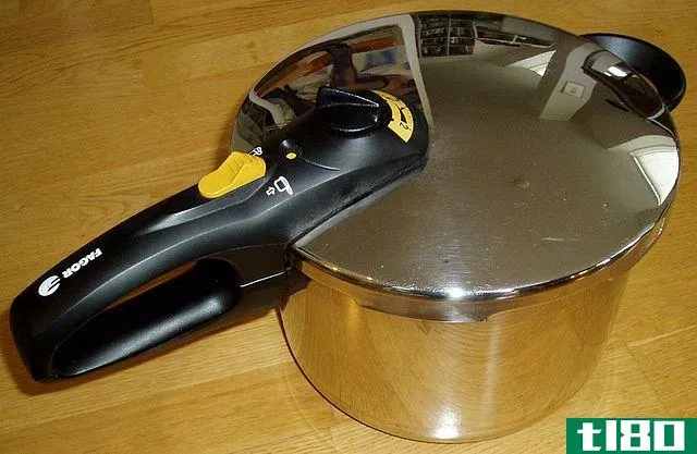 压力锅(pressure cooker)和慢炖锅(slow cooker)的区别