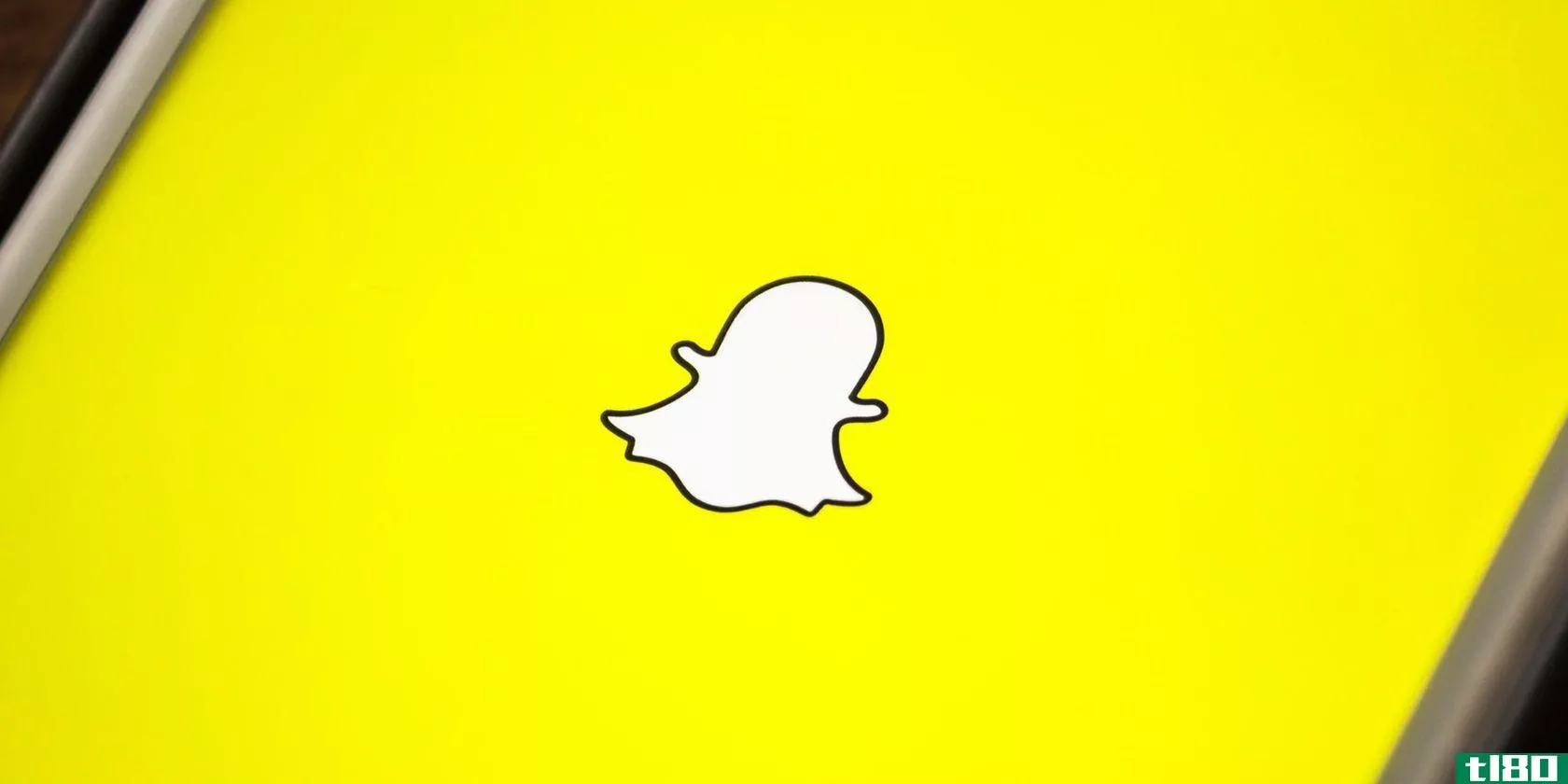snapchat-phone-logo-closeup