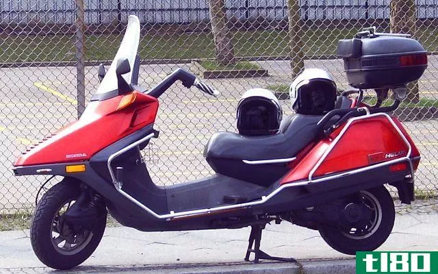 小型摩托车(scooter)和摩托车(motorbike)的区别