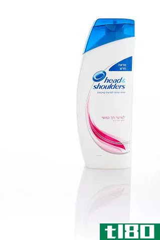 普通洗发水(normal shampoo)和护发洗发水(conditioning shampoo)的区别