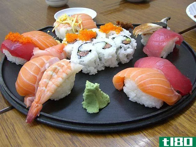 寿司(sushi)和梅基(maki)的区别