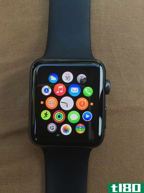 三星gear 2(samsung gear 2)和苹果手表(apple watch)的区别