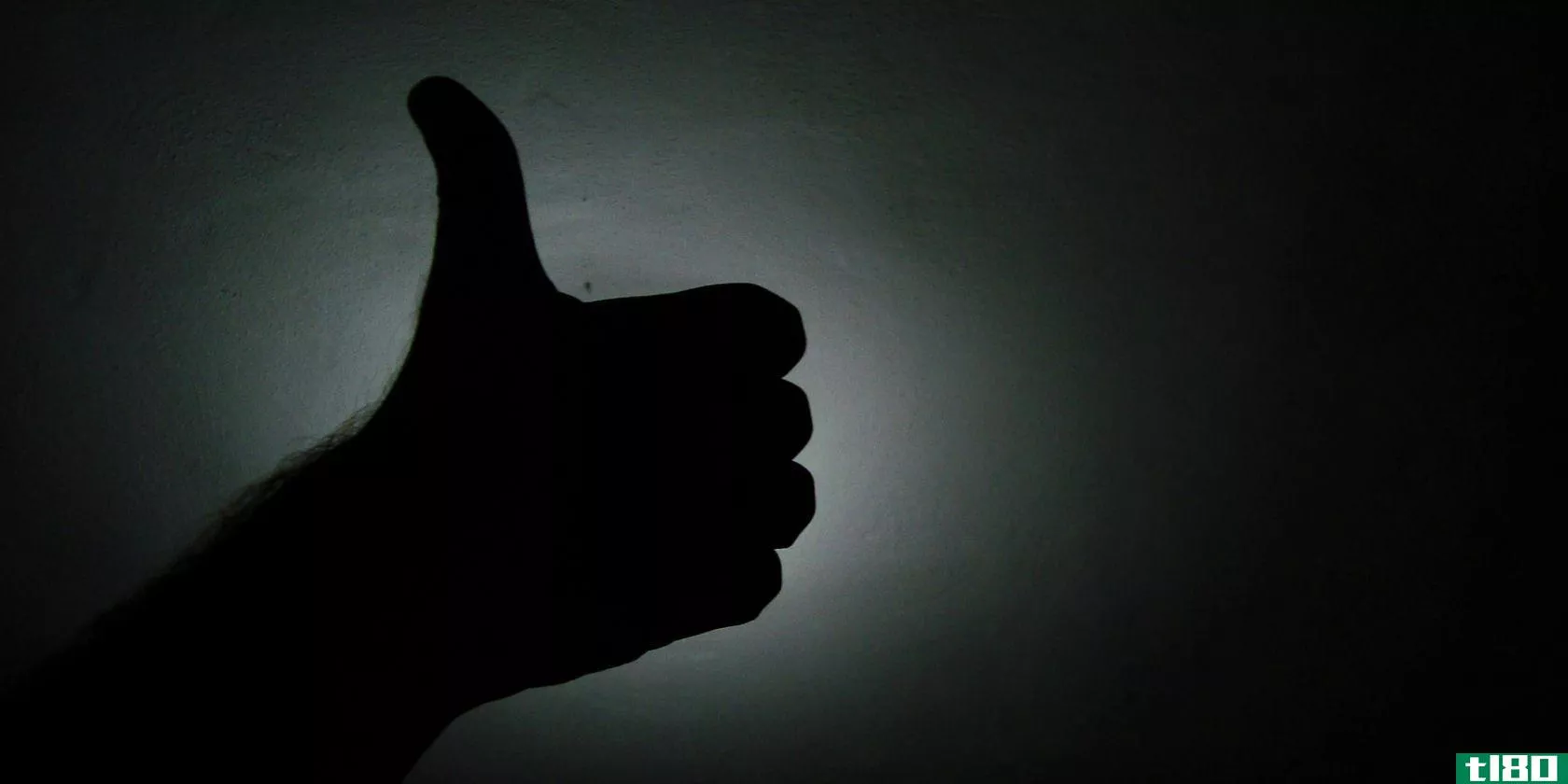 thumbs-up-silhouette
