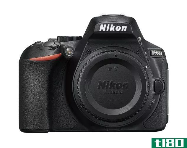 Nikon-D5600