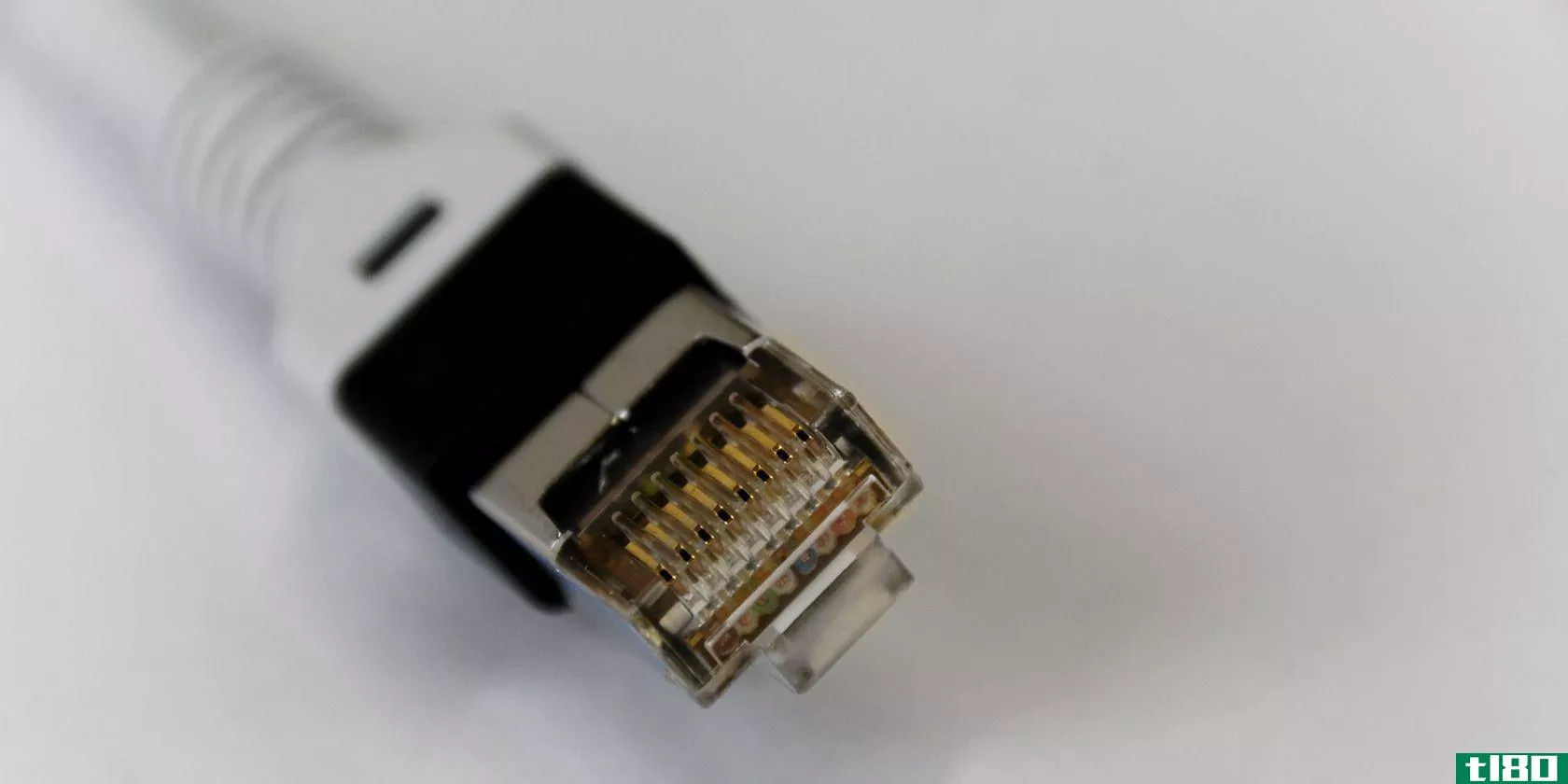 ethernet-cable-head-plug