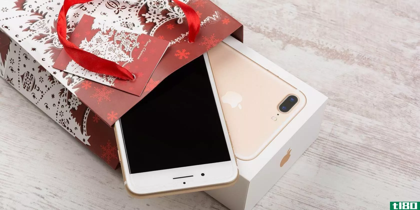 new-iphone-christmas-featured