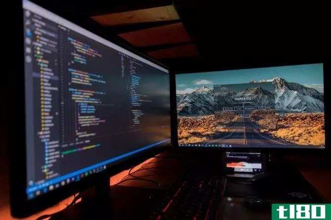 Turn your old monitor into a second screen for your computer to boost productivity
