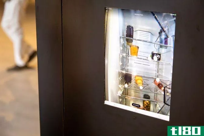 Footage from Smarter's FridgeCam at IFA 2019