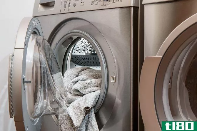 Control your tumble dryer remotely with a **art plug