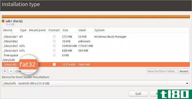Ubuntu Installation Type window selecting fat32 partiti***