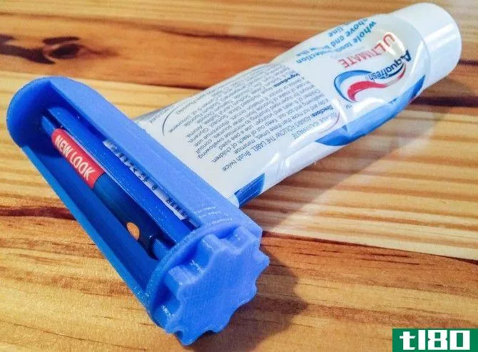 The 3D printed toothpaste tube squeezer is the easy way to not be wasteful