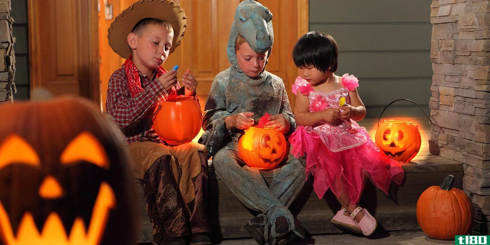 trick-or-treat-safety-gadgets