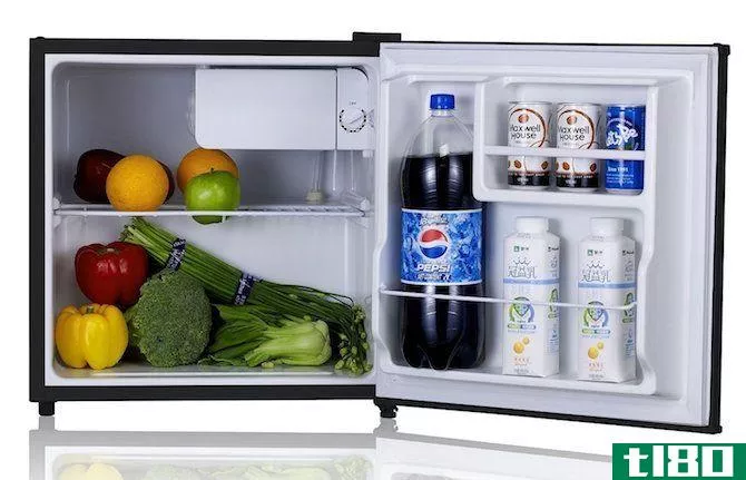 best-non-tech-gifts-for-geeks-mini-fridge