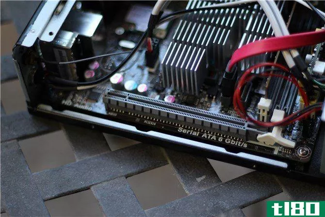 This is a photo of a PCIe x16 port on an AMD Kabini ITX motherboard.