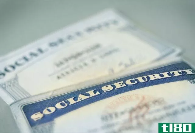 A pair of social security cards