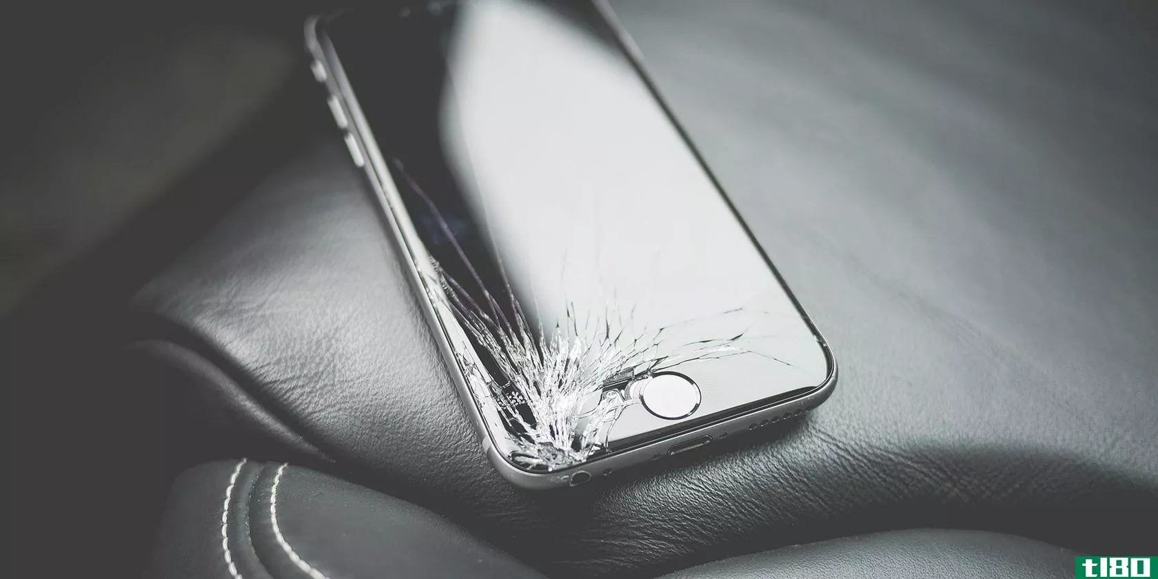 broken-iphone-shattered-warranty