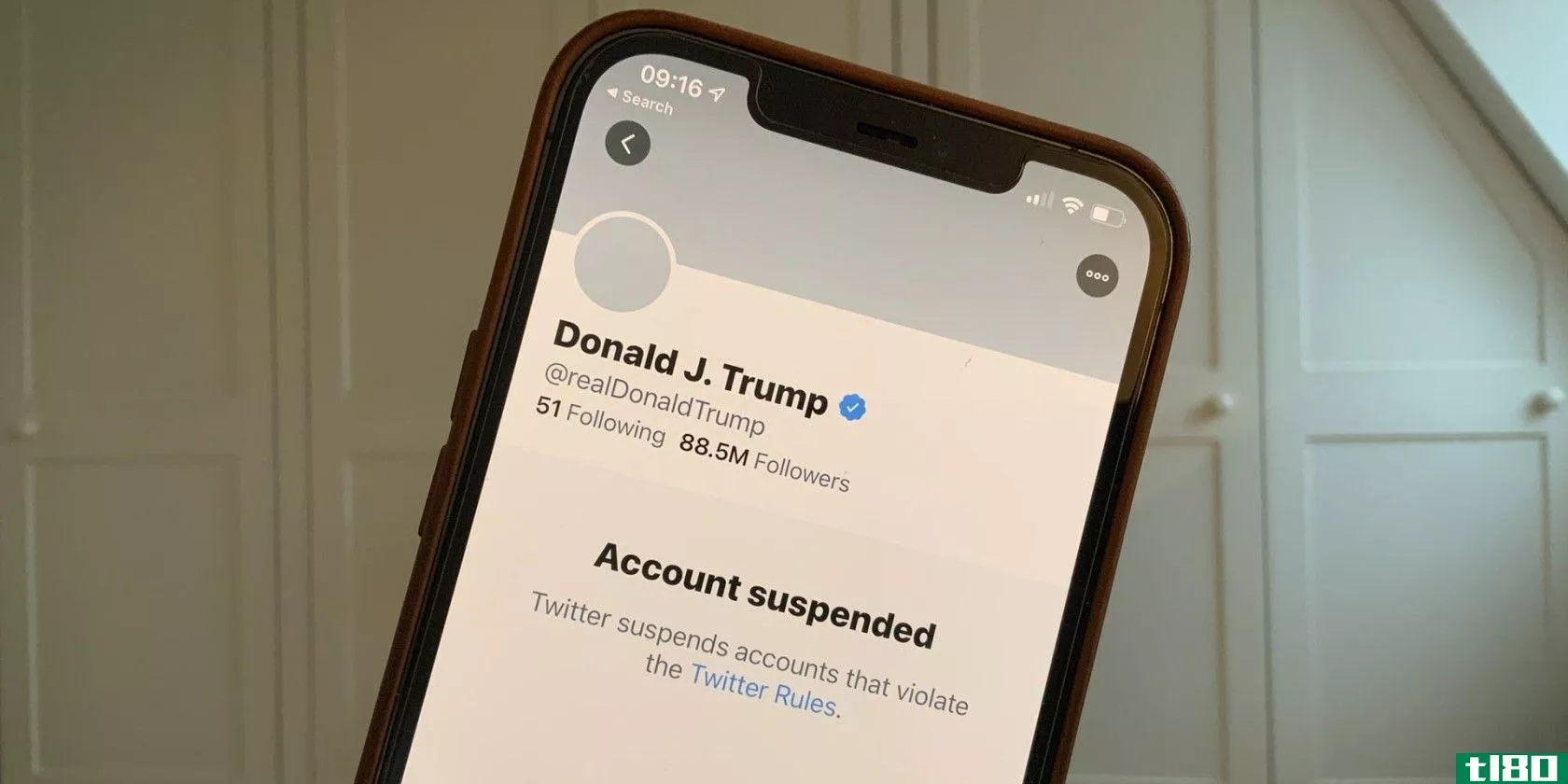 trump-banned-twitter-page