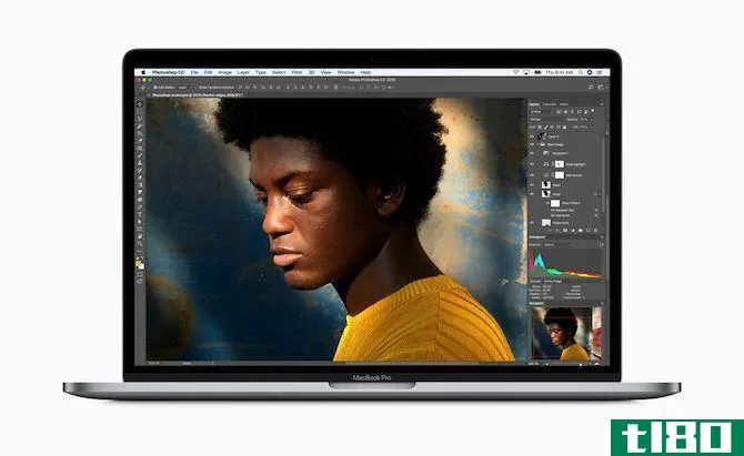 2018 MacBook Pro Running Photo Editing App